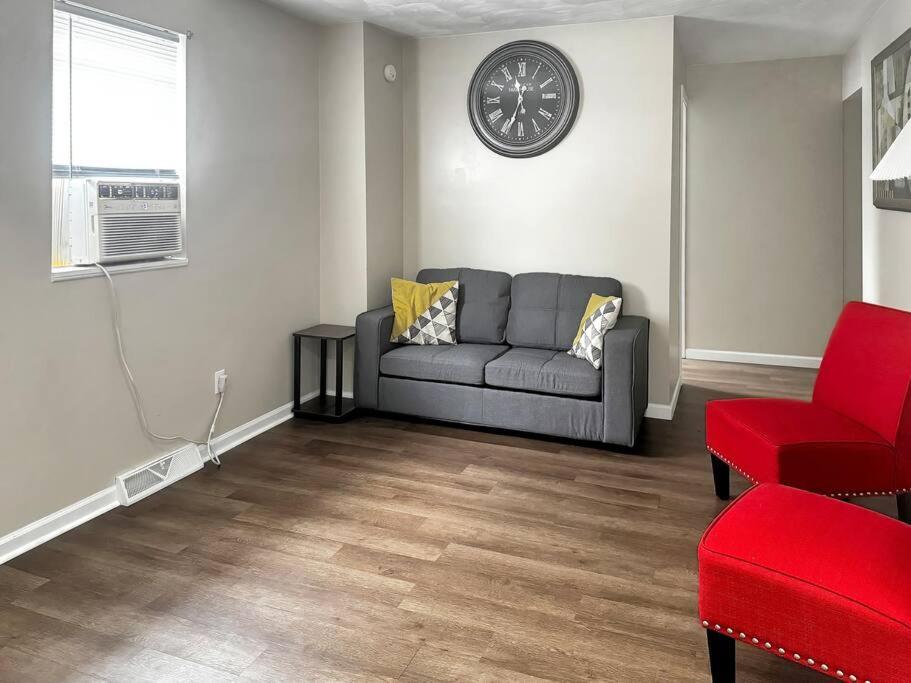 Apartment Ideal 2br 1ba Near Iup & More! *